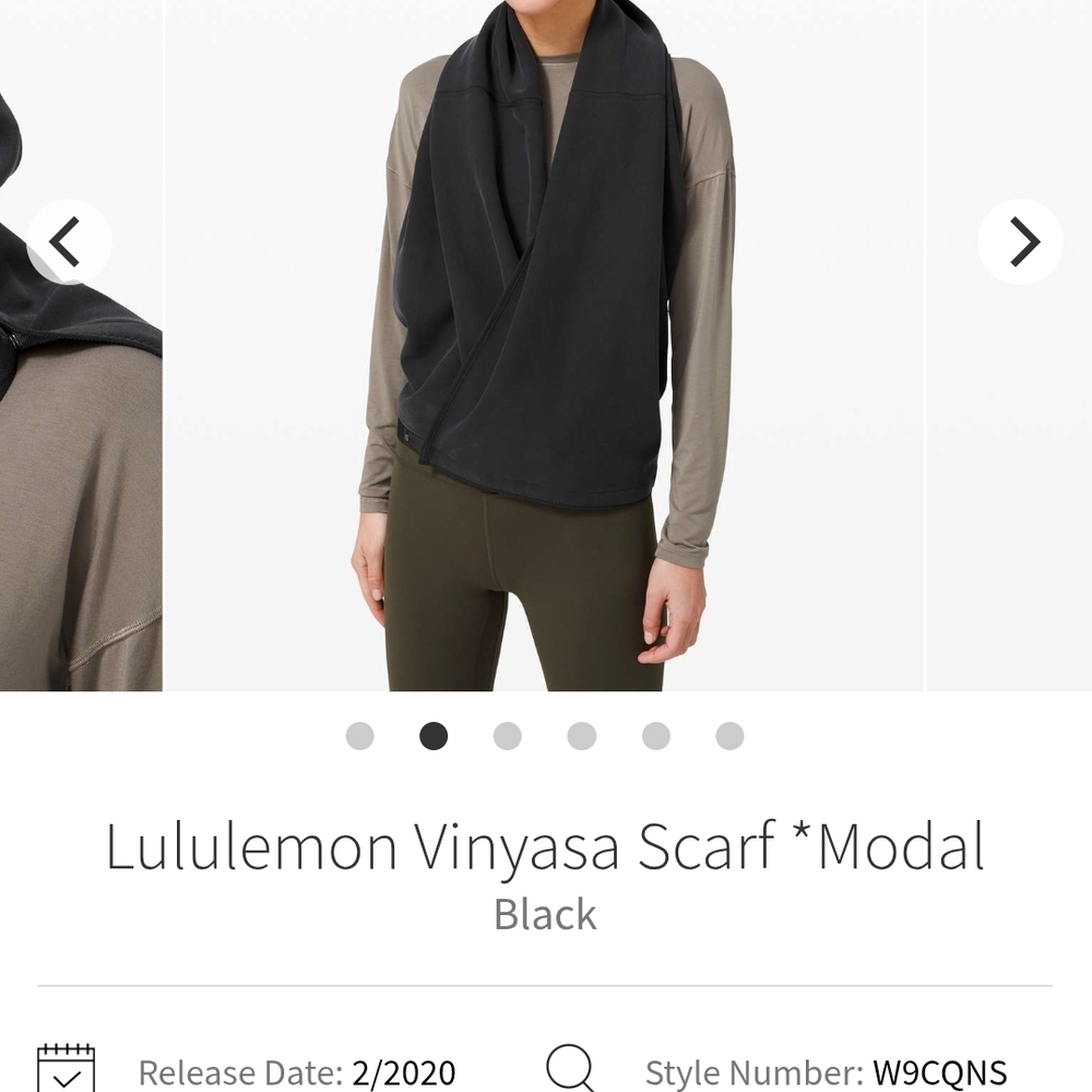 lululemon athletica Black and Grey Vinyasa Scarf